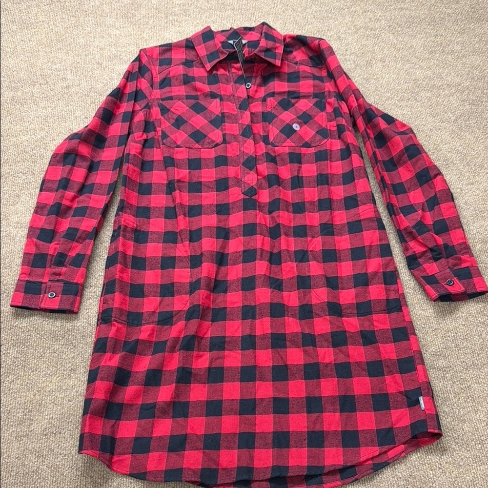 NWT Eddie Bauer Field Flannel Dress Women Red Size 6 Plaid 1/4 Button up